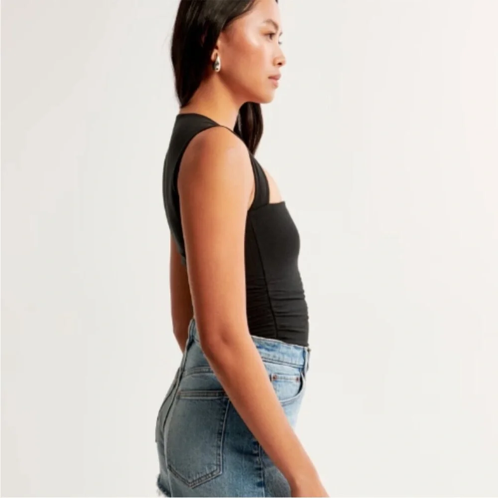Abercrombie A&F Ava Top (black) - Picture 3 of 6